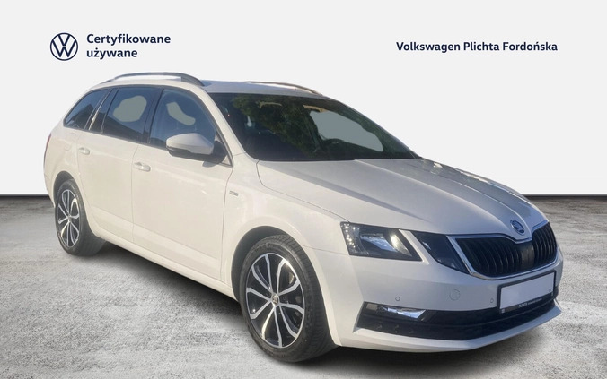 Skoda Octavia cena 61900 przebieg: 130950, rok produkcji 2019 z Przysucha małe 466